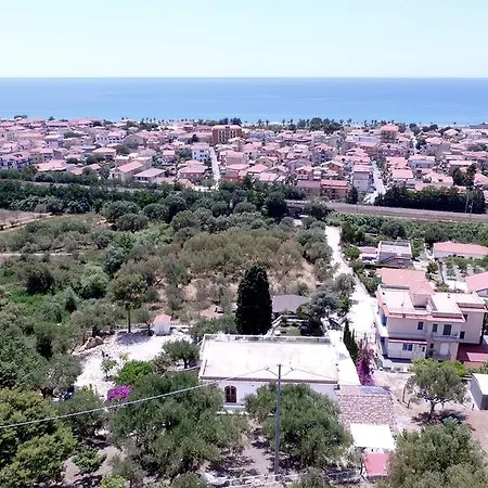 Il Paradiso Di Hyele 3*