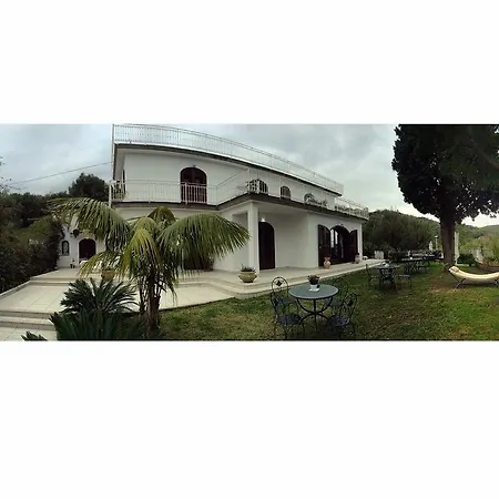 Affittacamere Il Paradiso Di Hyele 2*