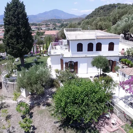 Πανσιόν Il Paradiso Di Hyele Ascea